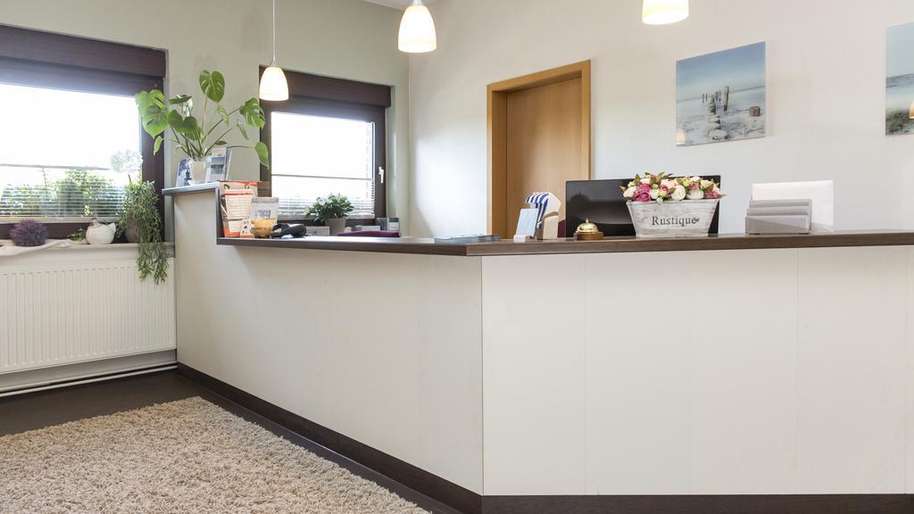 Deichhotel Grube Dorumer Neufeld Buitenkant foto