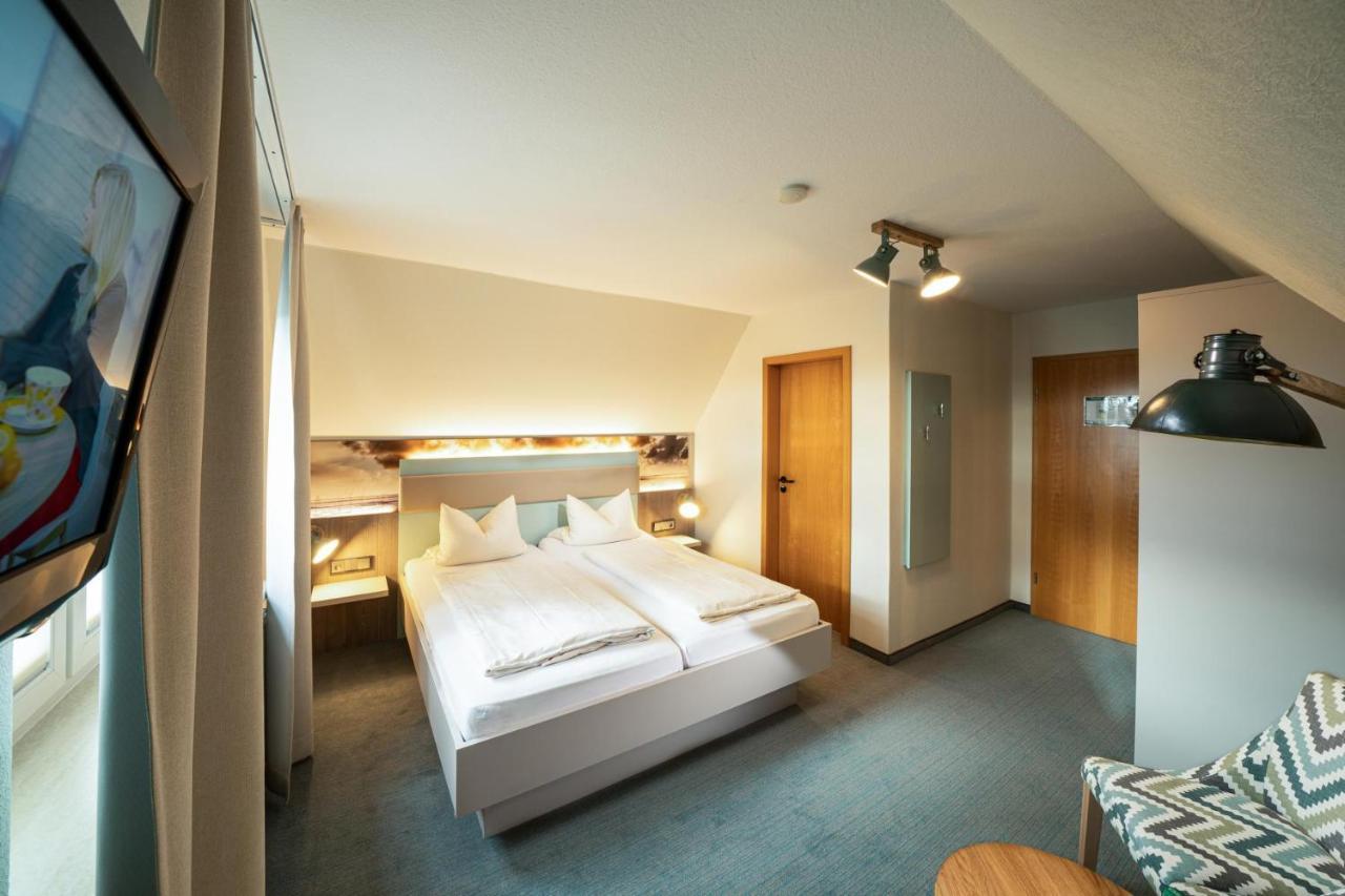 Deichhotel Grube Dorumer Neufeld Buitenkant foto